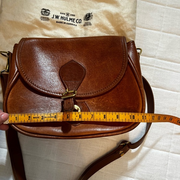 Brown Leather Crossbody Bag with Flap Closure - Picture 2 of 11